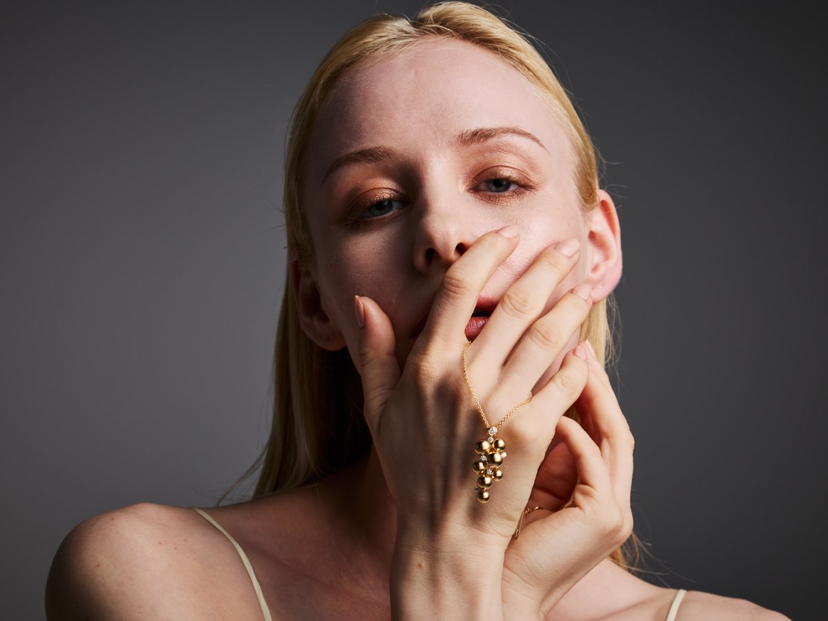 First Steps to Becoming a Professional&nbsp;Model